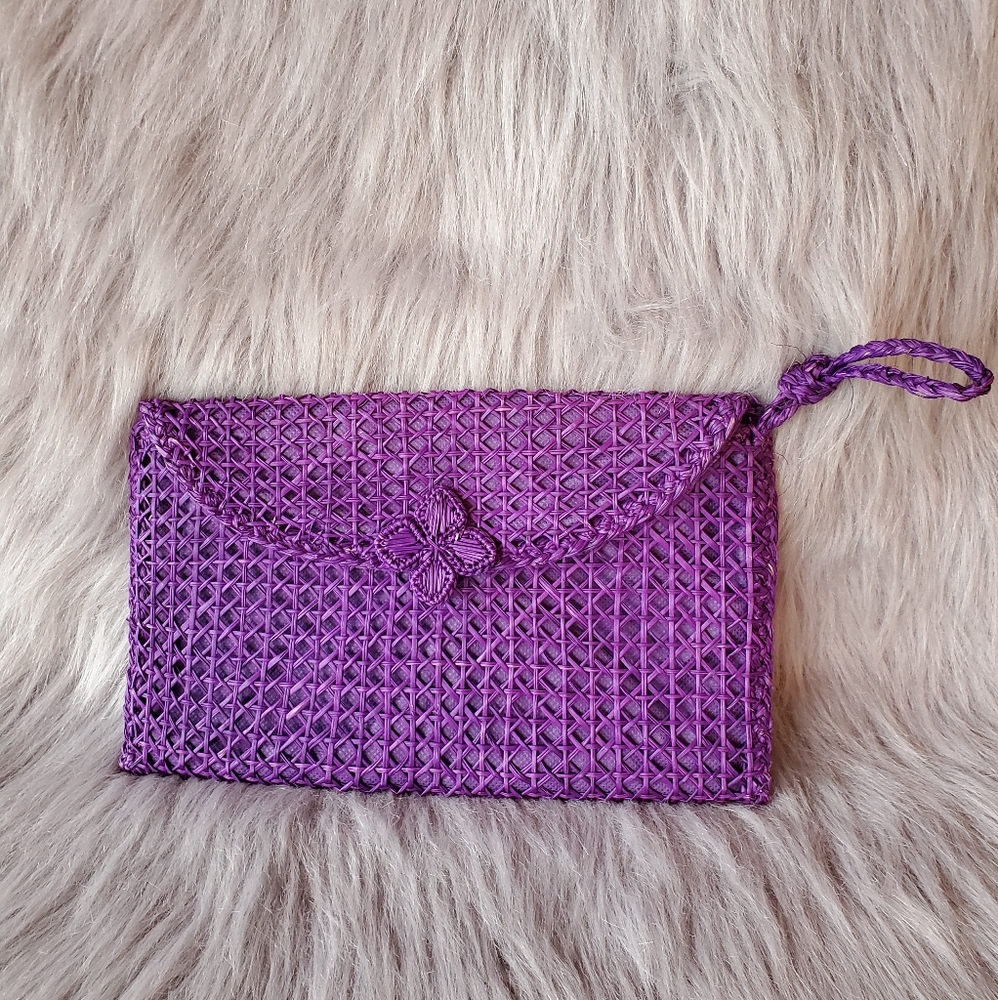 Wristlet / Cluth new Bag sustainable fashion